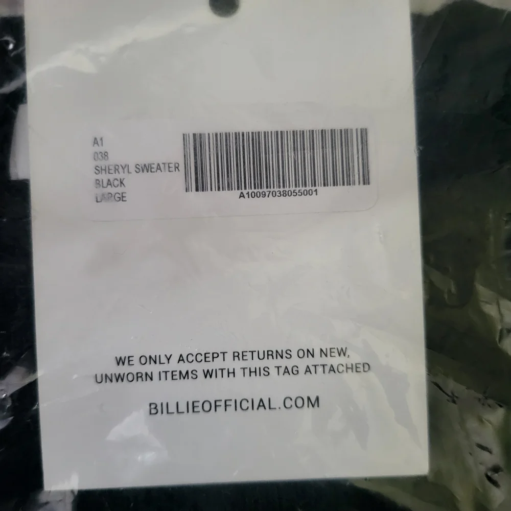 Billie the label Sheryl Scoop Neck Sweater - Picture 6 of 6